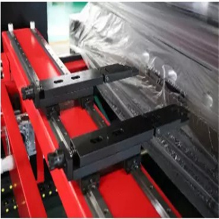 CNC presēšanas bremžu mašīna augstas kvalitātes servo DA53 lokšņu metāla hidrauliskā CNC liekšanas preses bremžu iekārta
