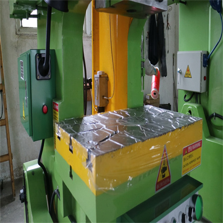 Mehāniskā štancēšanas mašīna štancēšanas caurumošana Mehāniskā CNC automātiskā torņa štancēšanas mašīna štancēšanas prese lokšņu metāla apstrādes paneļu izgatavošanai